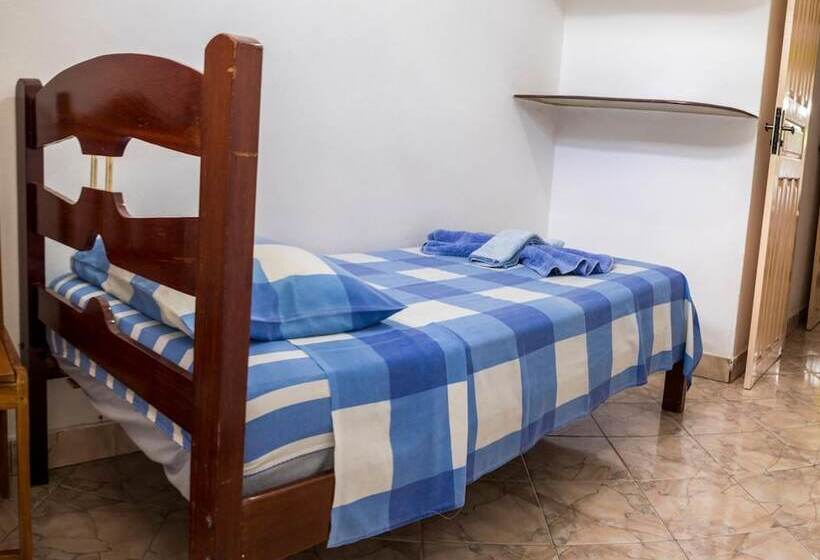 Отель Roncador Suítes