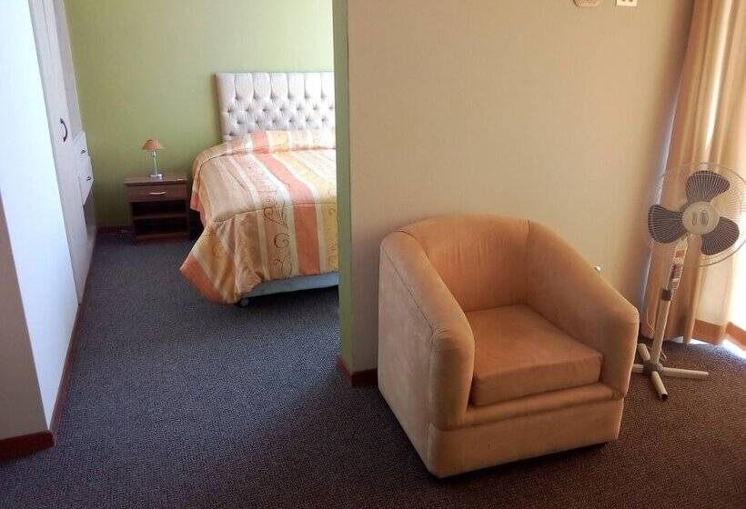 ホテル San Felipe Suites