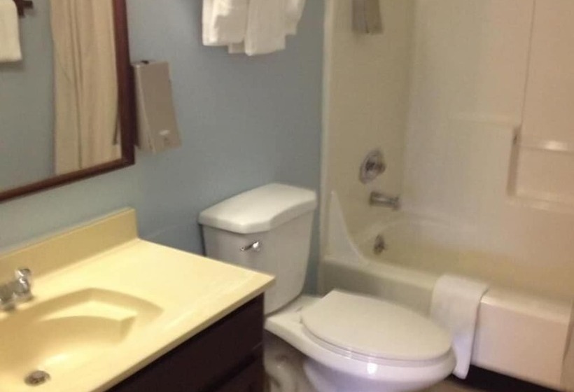 فندق على الطريق Ocean Avenue Inn