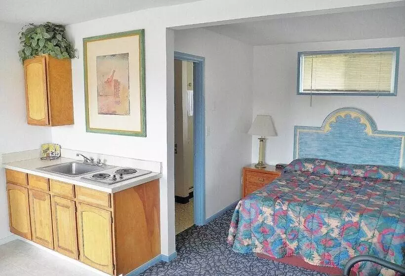 Motelli Ocean Avenue Inn