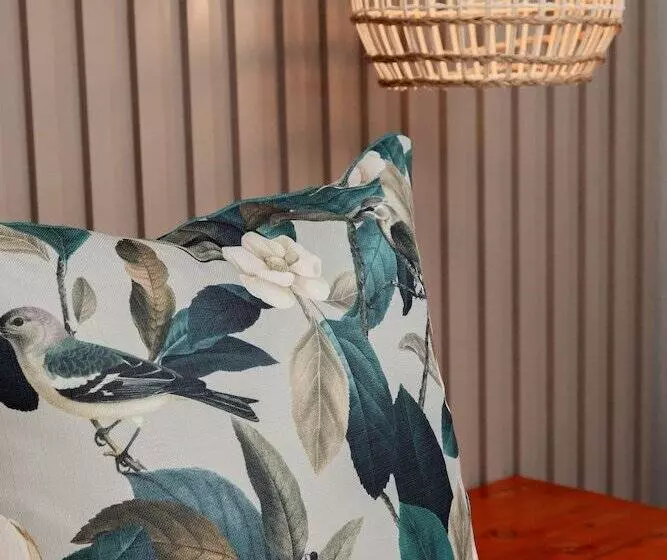 Majatalo 2 Owls Guesthouse