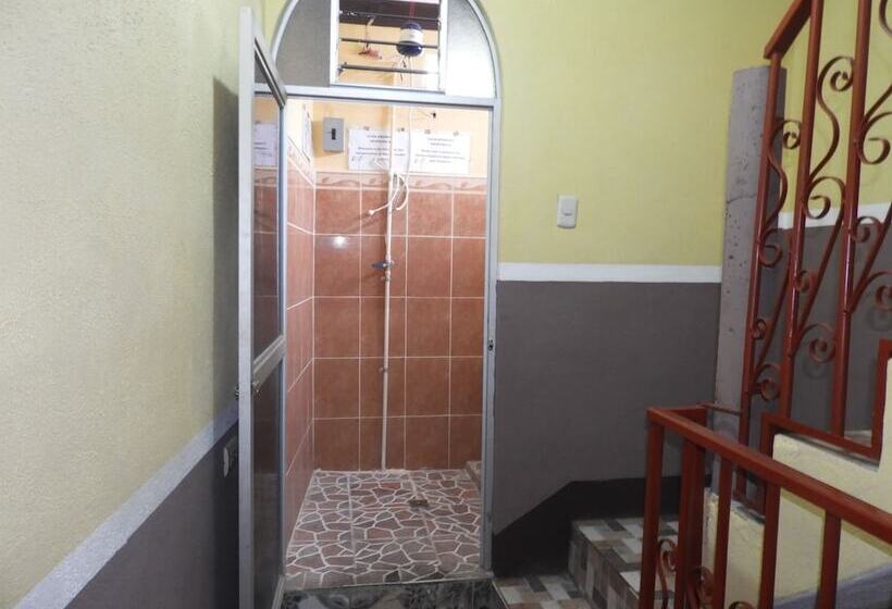 پانسیون Casa Emanuel Hospedaje