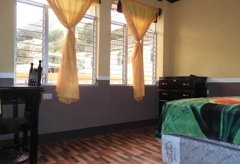 پانسیون Casa Emanuel Hospedaje