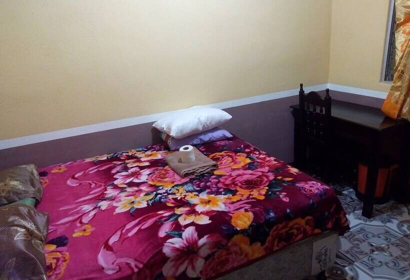 پانسیون Casa Emanuel Hospedaje