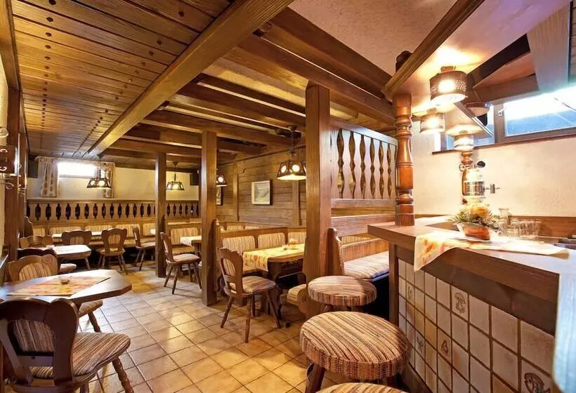 Majatalo Gästehaus An Der Peitnach