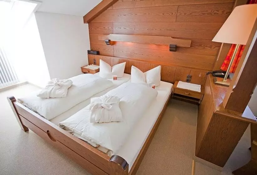 Majatalo Gästehaus An Der Peitnach