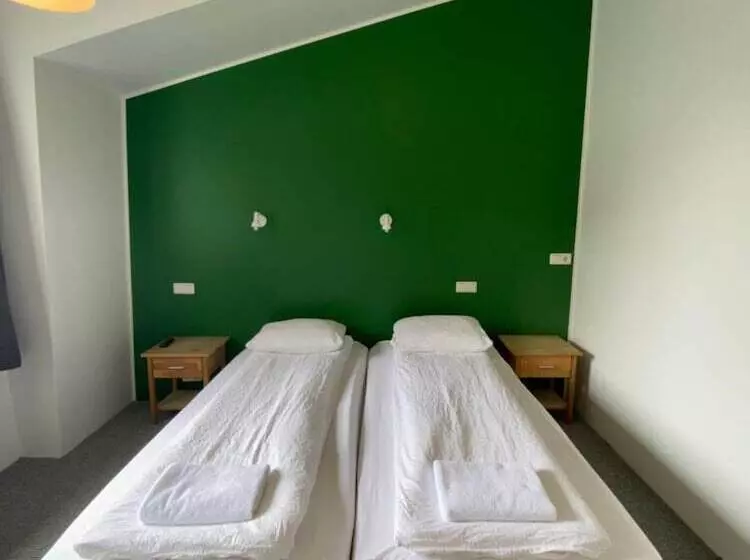 پانسیون Hörgsland Guesthouse