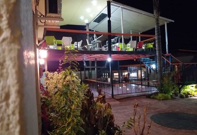 Pension (Hôtel basse catégorie) Leagajang Guest Lodge