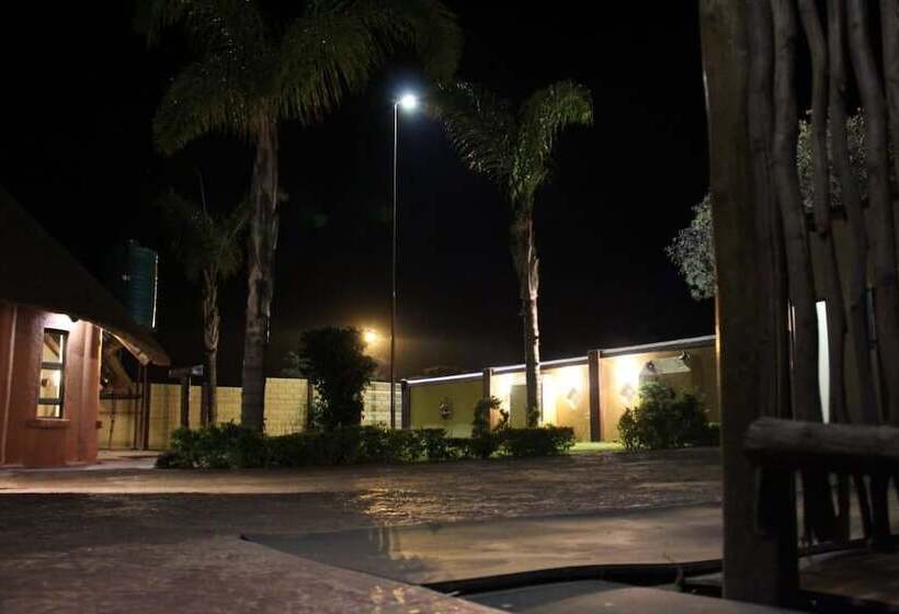 Pension (Hôtel basse catégorie) Leagajang Guest Lodge