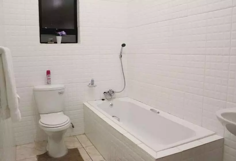 ペンション Leagajang Guest Lodge