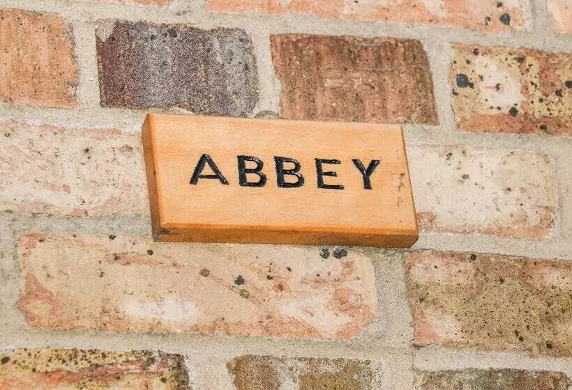 Abbey Cottage
