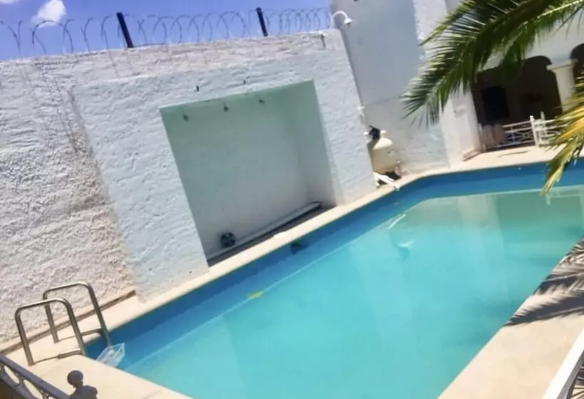 تختخواب و صبحانه Residencia Esmeralda