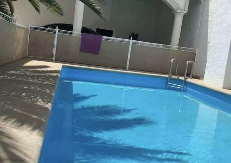 تختخواب و صبحانه Residencia Esmeralda