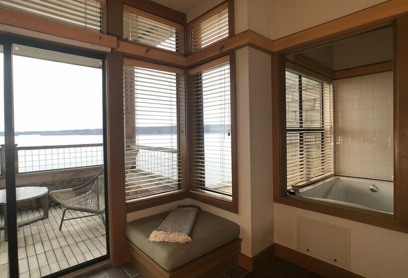 住宿加早餐  The Inn At Langley