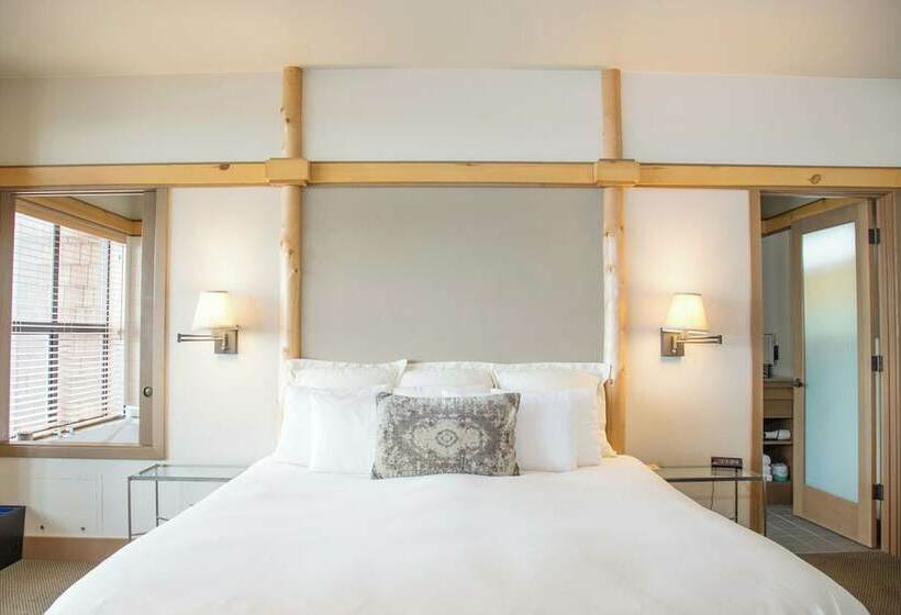 住宿加早餐  The Inn At Langley