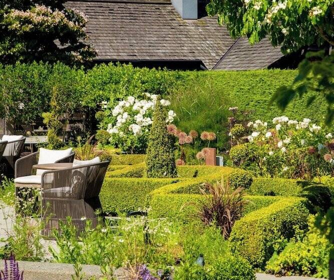 住宿加早餐  The Inn At Langley