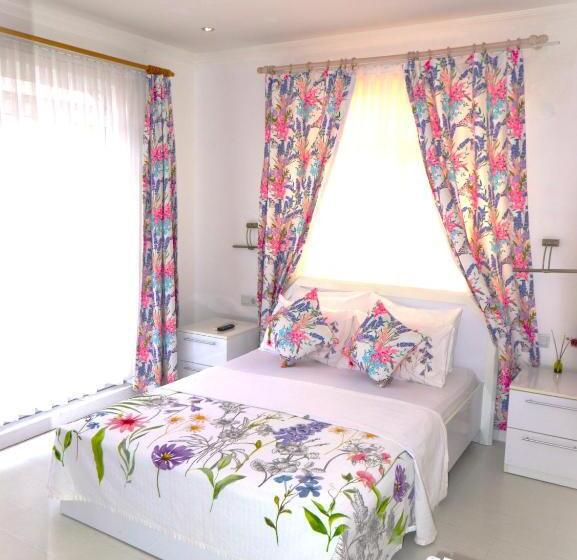 Denizkizi Butik Otel