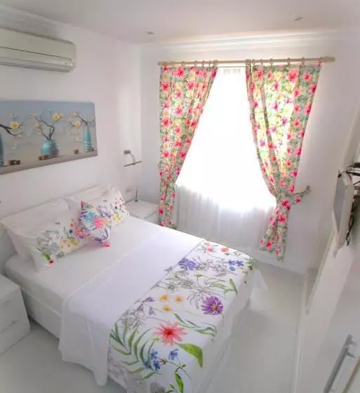 Denizkizi Butik Otel