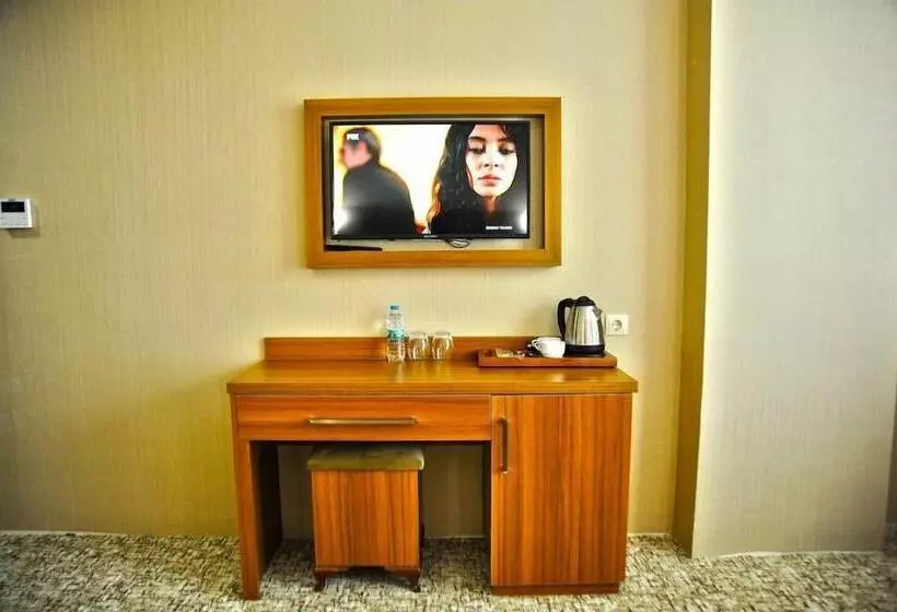 Hotelli Aksehir Elitt