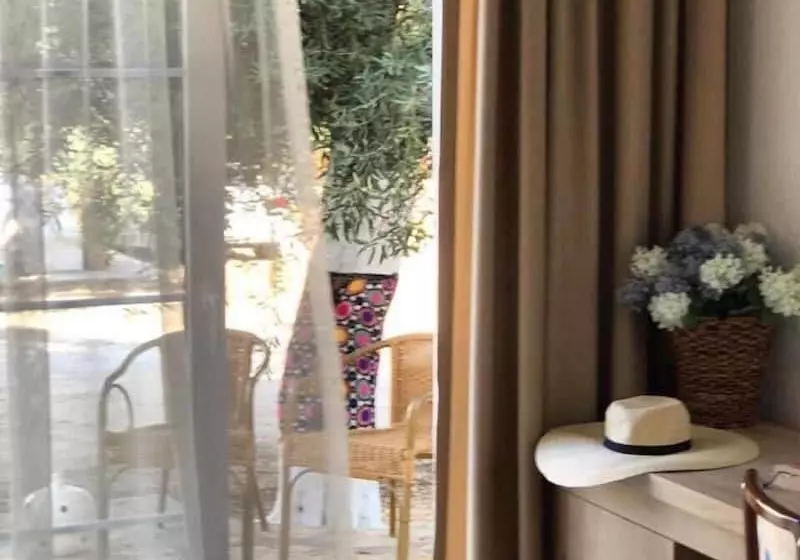 Hotelli Baharin Bahce Pansiyon