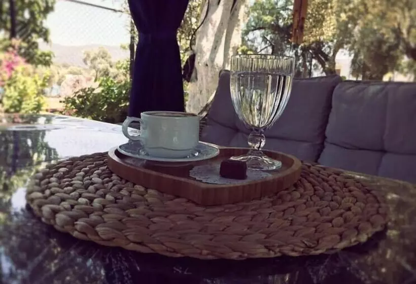 Hotelli Baharin Bahce Pansiyon