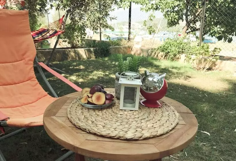 Hotelli Baharin Bahce Pansiyon