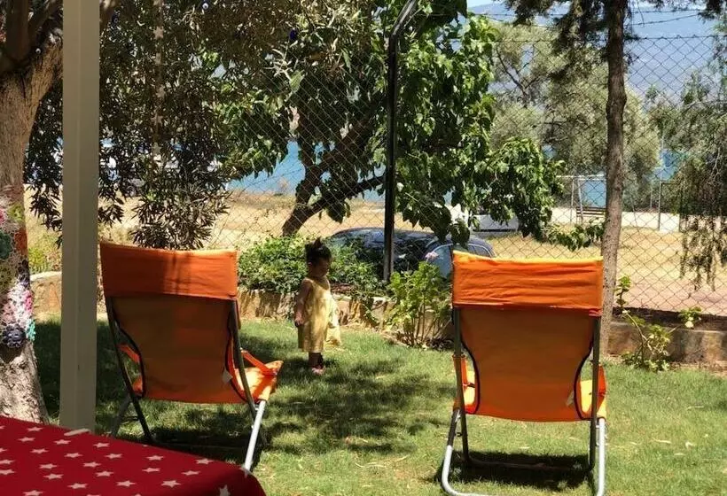 Hotelli Baharin Bahce Pansiyon