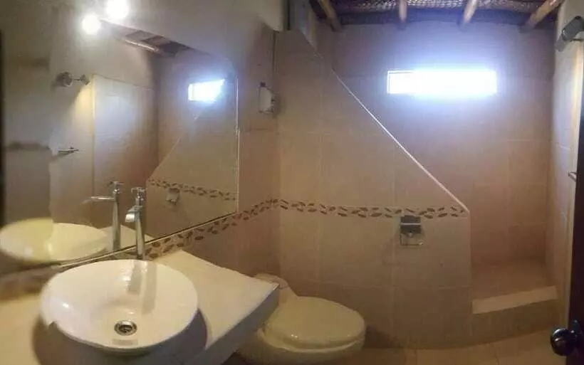 Hotelli Brisas De Vichayito