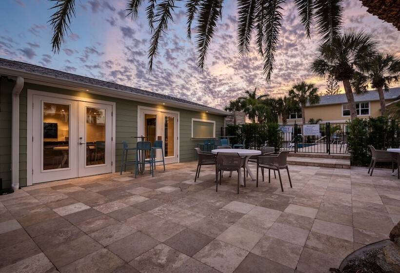 酒店 Escape Resort & Marina