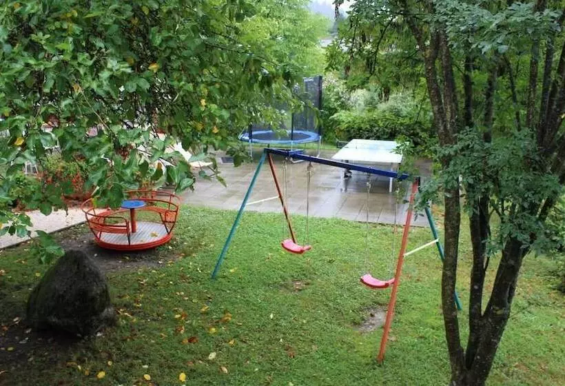 Hotelli Gasthof Pension Bürger