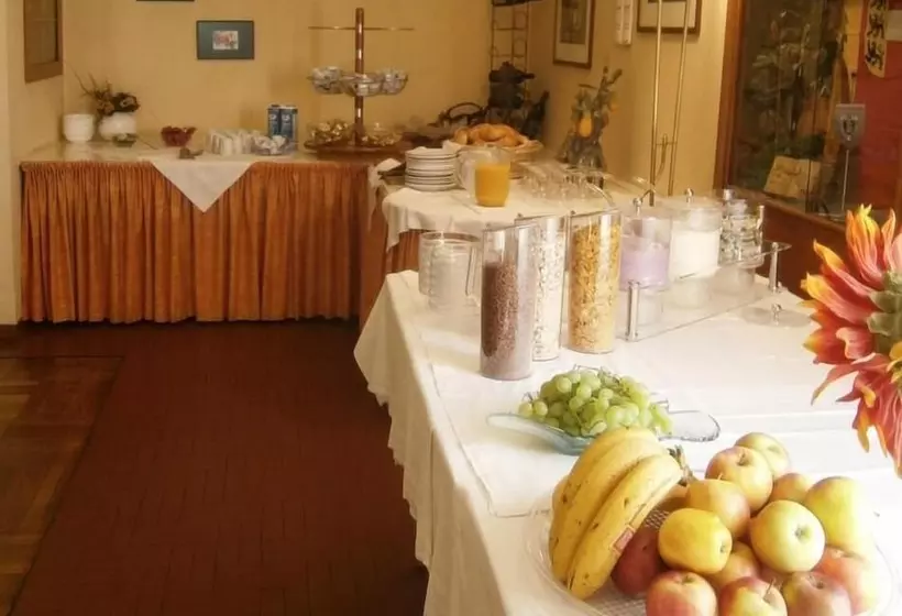 Hotelli Gasthof Pension Bürger