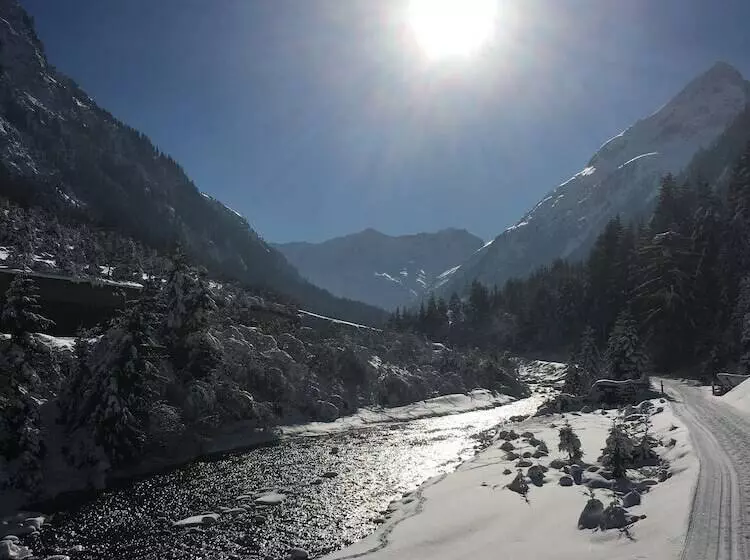 ホテル Haus Astoria