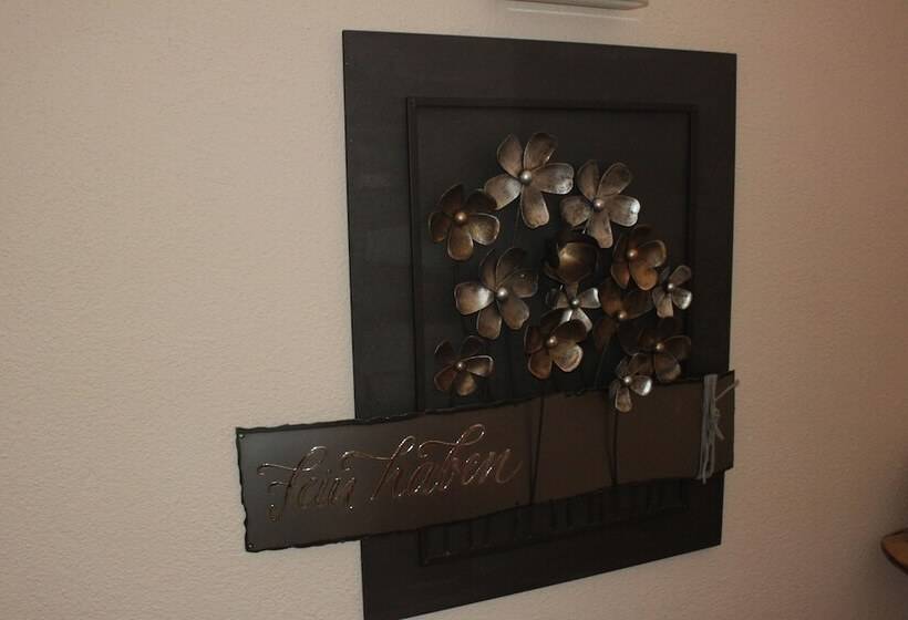 בית מלון כפרי Haus Astoria