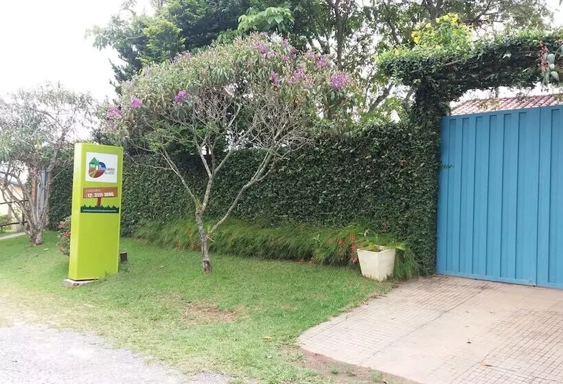 Hotelli Pouso Caminho Das Artes