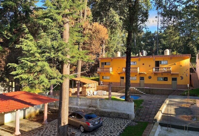 هتل Villa Monteli Suites