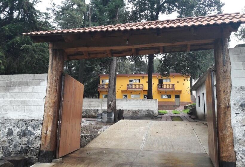 هتل Villa Monteli Suites