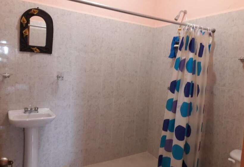 هتل Villa Monteli Suites