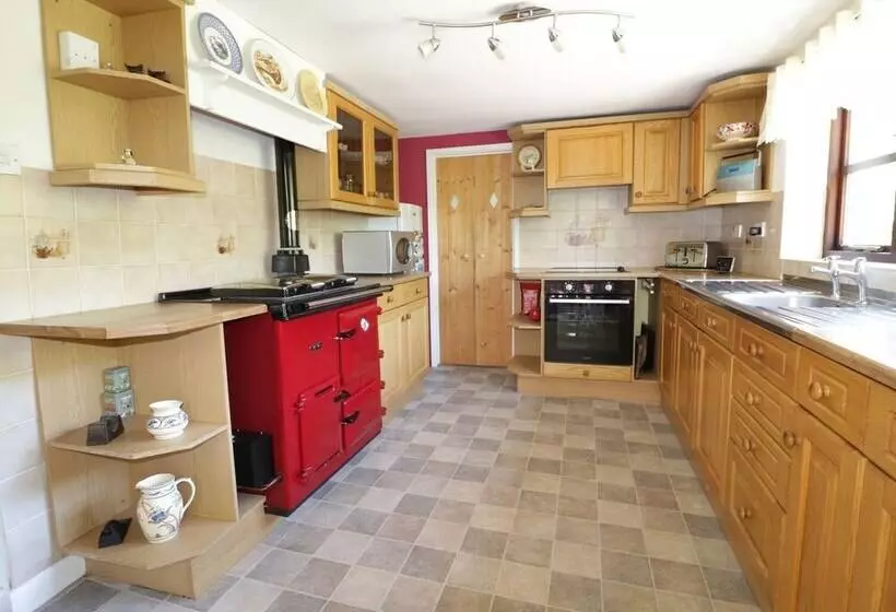 Lane End Cottage