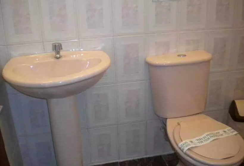 Las Torres Hostal