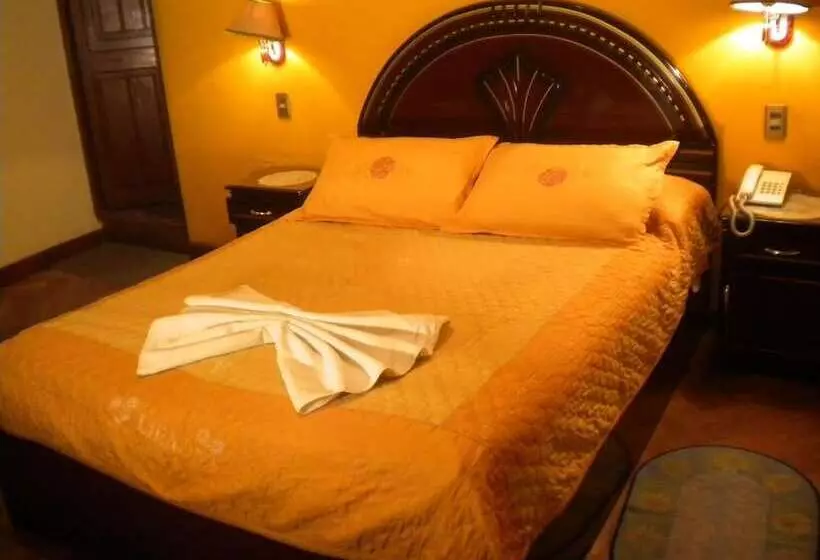 Las Torres Hostal