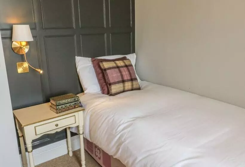 Magistrates Chambers