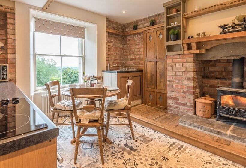 Magistrates Chambers