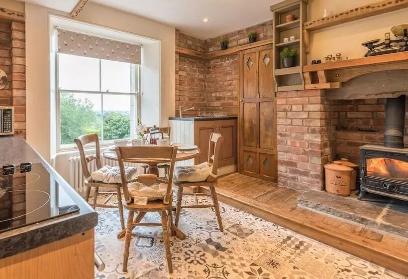 Magistrates Chambers