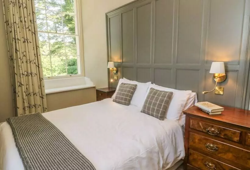 Magistrates Chambers