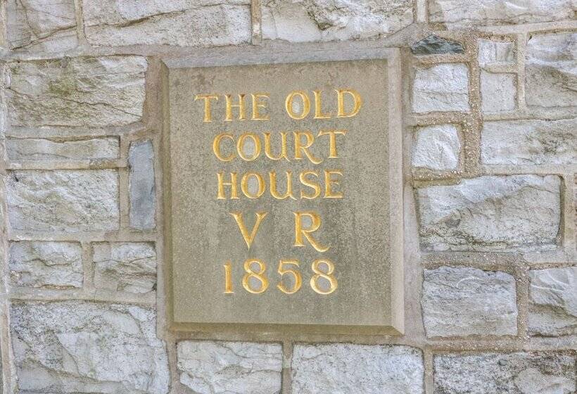 Magistrates Chambers