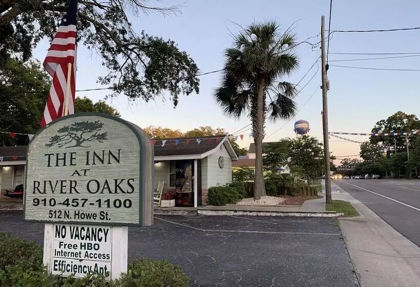 モーテル The Inn At Southport