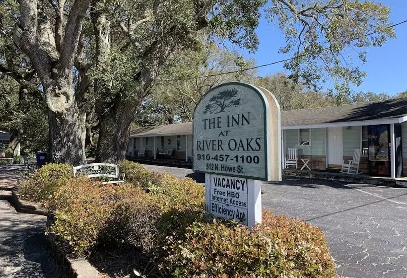 モーテル The Inn At Southport