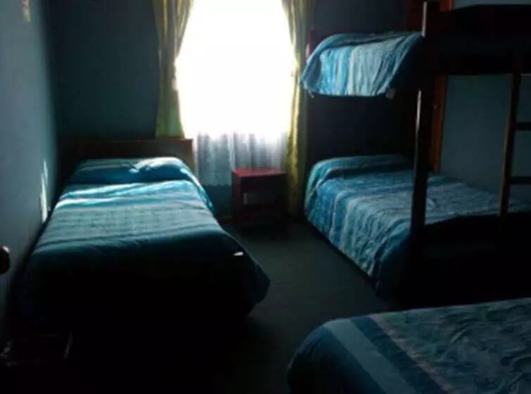 Mwono   Hostel