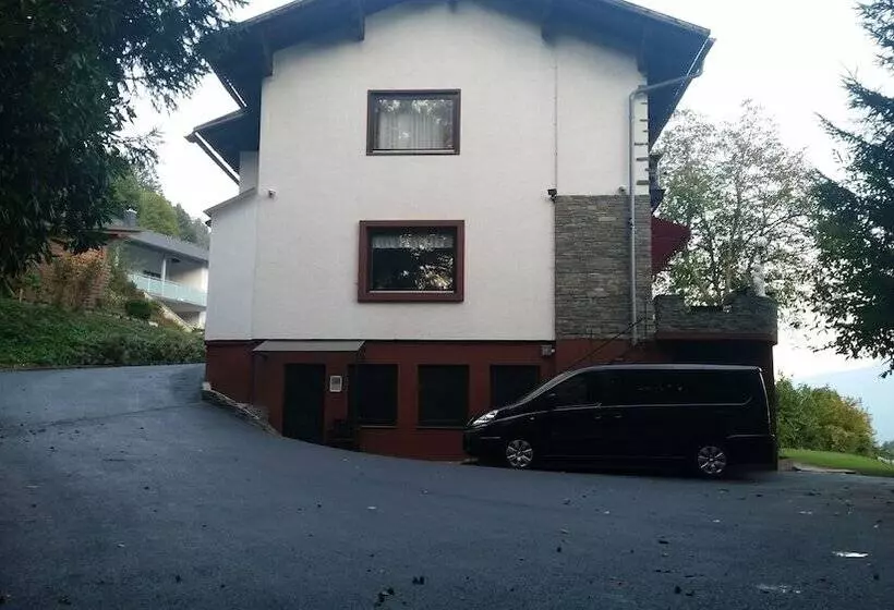 ペンション Comfort And Views