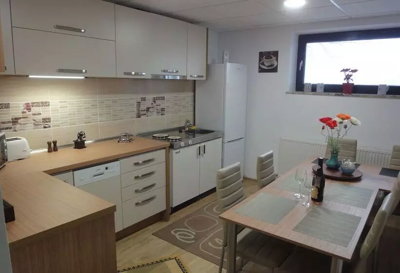 ペンション Comfort And Views